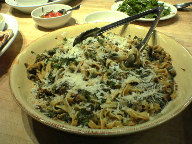 photograph picture of Pasta with Lamb, Spinach, Cilantro and Yoghurt Sauce