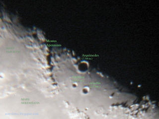 Foto de la luna obtenida con un reflector newton de 114 mm