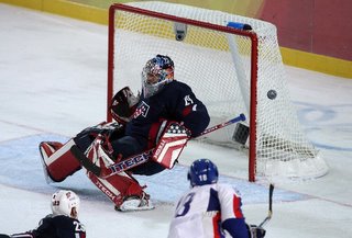 Slovakia hands U.S. its first loss 2-1