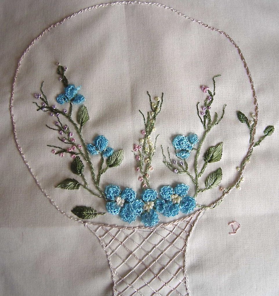 My first Brazilian Embroidery Project