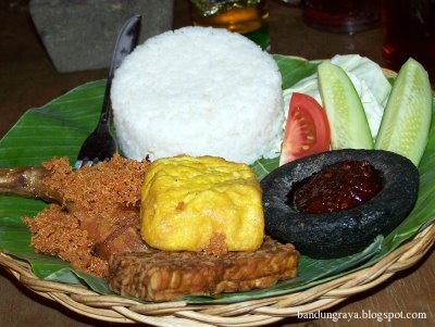 Fried Chicken from Cabe Rawit Cafe