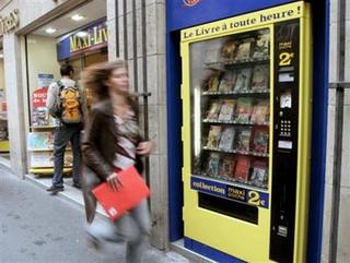 book vending machines in paris