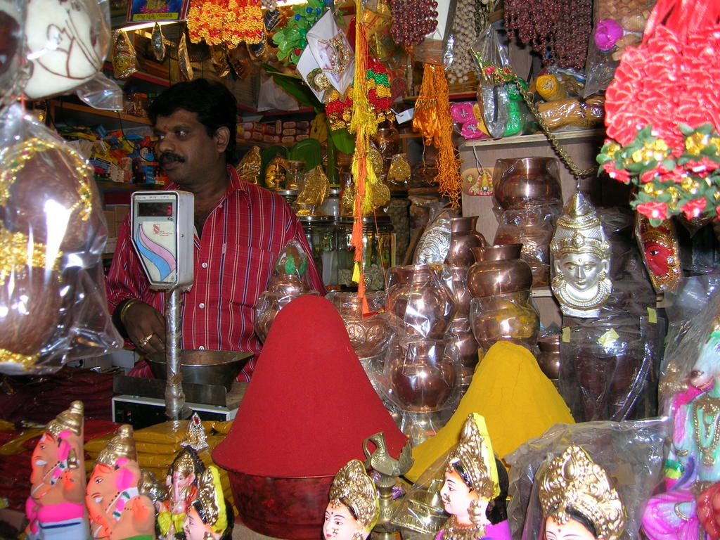 Blogpourri Life in Bangalore A Local Market Preps for 