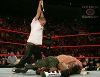 K-fed intromete-se no combate - Fonte WWE