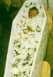 Scheper-Hughes picture of child in coffin