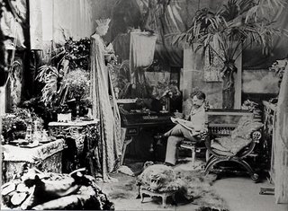 Mucha in his studio