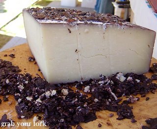 cheese in dried grapes