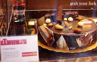 valentine chocolate cake