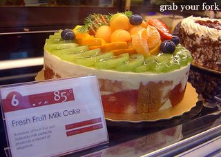 fresh fruit milk cake