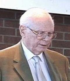 Paul Hellyer Cropped
