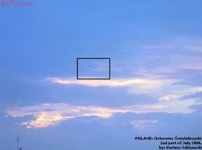 UFO Over Ostrowiec, Poland (Auto Adjusted)