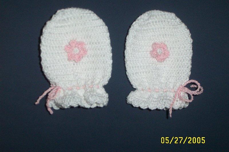 Newborn Baby Green Crochet mitten gloves preemie handprotect reborn doll 