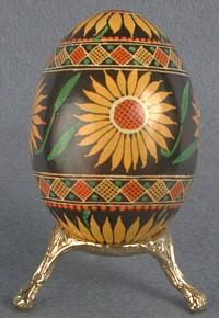 From Shell to Symbol: Art of the Ethnic Easter Egg