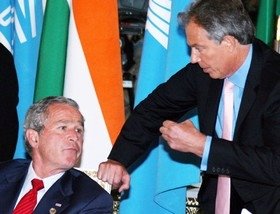 Blair acting the courtier to Bush