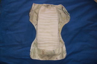 cloth diapering is easy with inexpensive cotton prefolds (9)