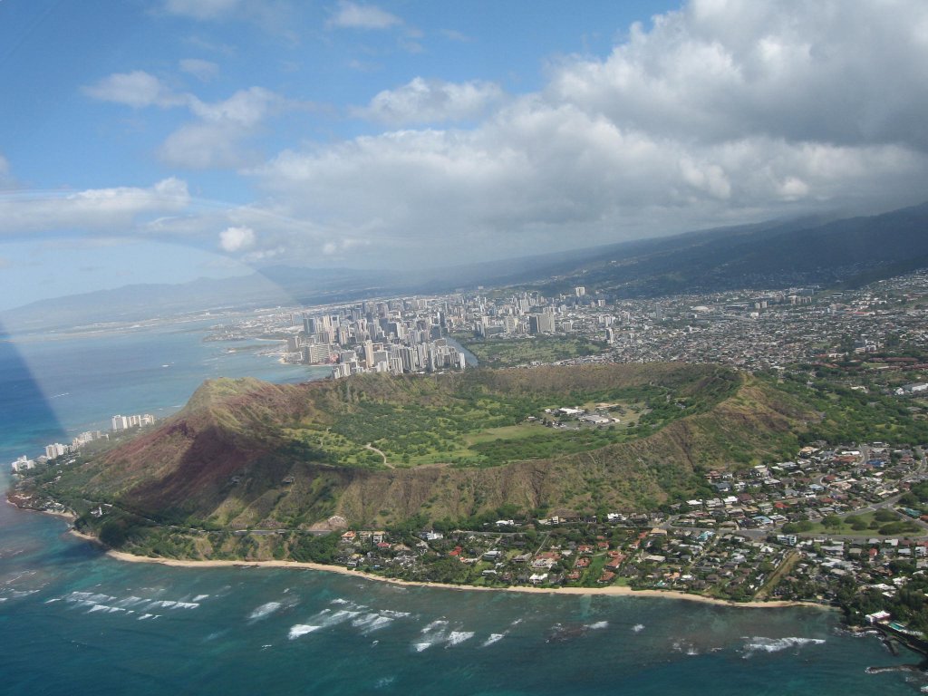 Move along, nothing to see here.: Aerial shot of Diamond Head & Waikiki