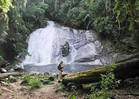 The beautiful Lata Berumbum waterfalls.
