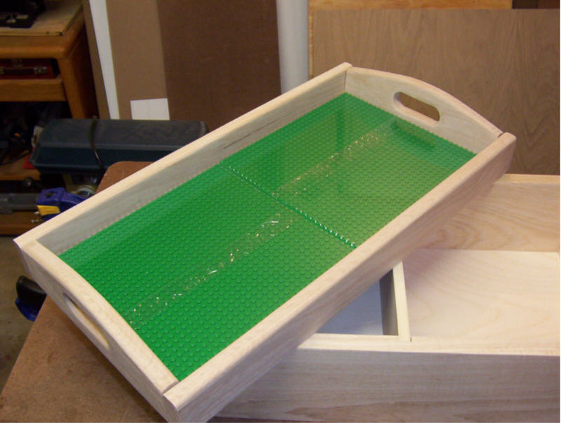Kendalls Woodworking: Finished project: LEGO building tray + storage chest