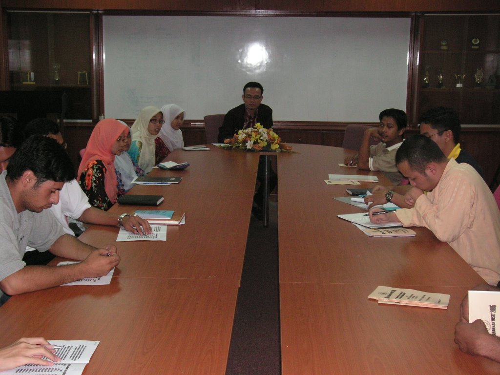 Surat Mohon Minda Kolej Kediaman