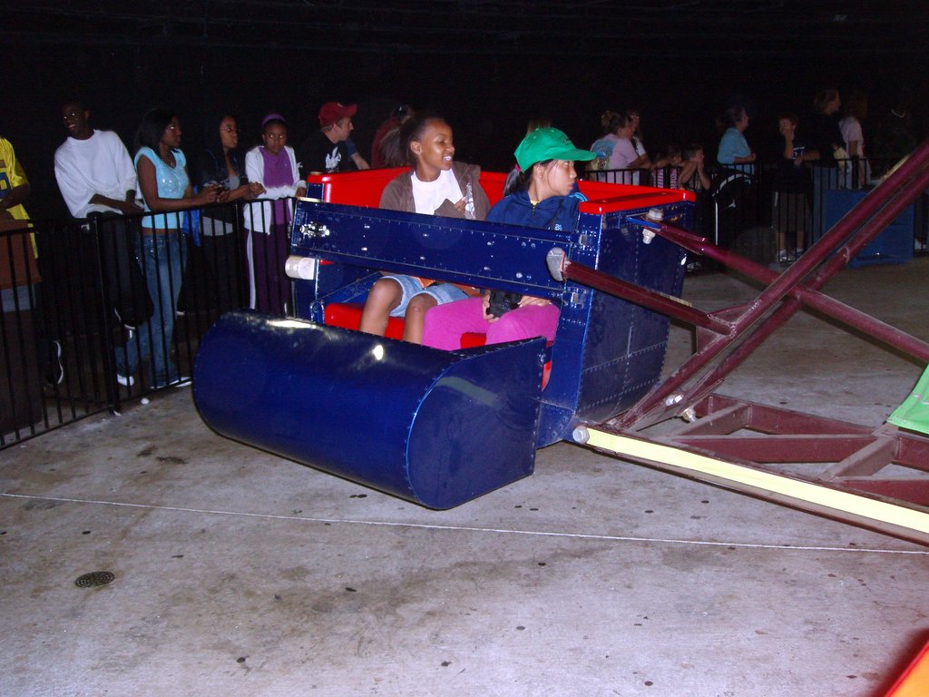 Brother Monkey Six Flags Over Georgia Oct 7 06 Shake Rattle And Roll Scrambler