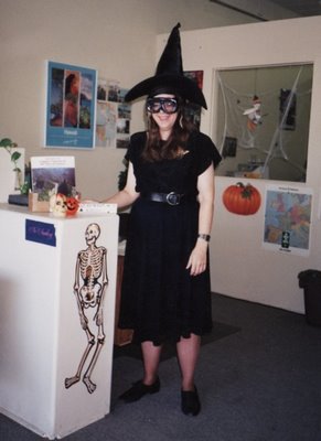 Fly By Night Airlines witch, circa 1988