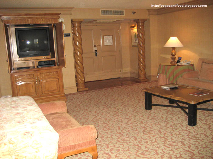 Vegas And Food Treasure Island Hotel Room Tower Suite