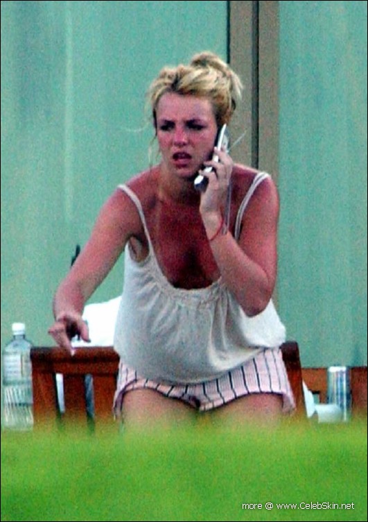 Naughty Celebs: Britney Spears Nipple Slips.