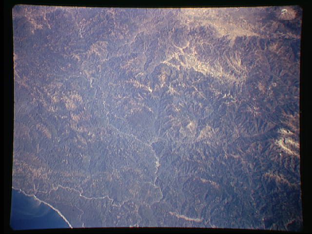 Orbital photo of Klamath Mountains region of NW California, Space Shuttle image STS068-168-4A. (Image courtesy of Earth Sciences and Image Analysis Laboratory, NASA Johnson Space Center.)
