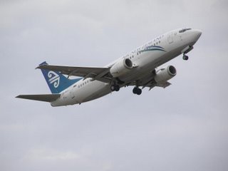 Air New Zealand B737 after takeoff