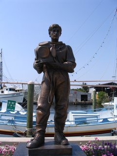 Sponge Diver Statue in Tarpon Springs, FL