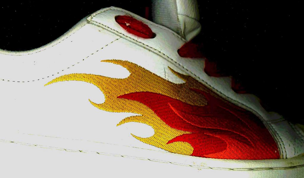 SNEAKERS AND BUFFALO: MY OLD FLAMME...