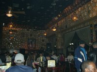 Dentro do bar - Inside the bar