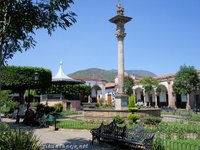 La Plaza Principal and Monumento de la America in Quiroga