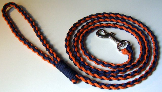 paracord leash handle