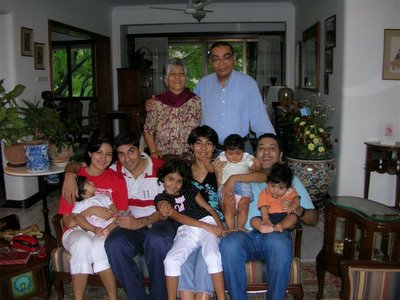 Kamal, 57er Sunil and their family in Pune, 2006