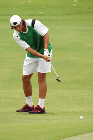 Rafael Nadal en action, lors d'un sejour golf Majorque