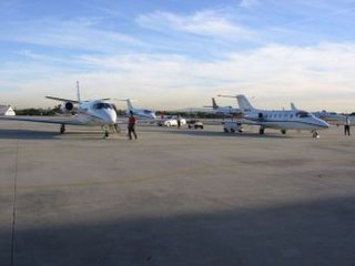 Private Jets at Santa Monica Airport