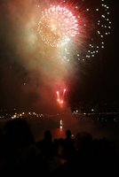 Fireworks photo from James @ NZ - http://flickr.com/photos/barwell/65018934/