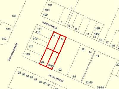 Map of LOTS 12 24 & PT LOTS 11 23 DP 322: Cadastral information derived from the LINZ CRS, Crown copyright reserved