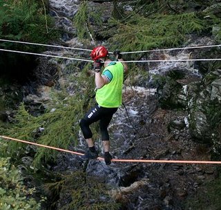 Banagher adventure race rope crossing