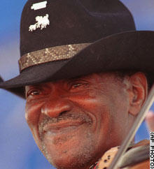 Clarence 'Gatemouth' Brown had more than 30 recordings and won a Grammy award in 1982.