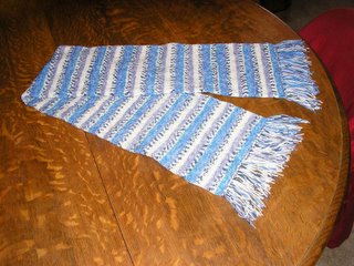 self-patterning scarf