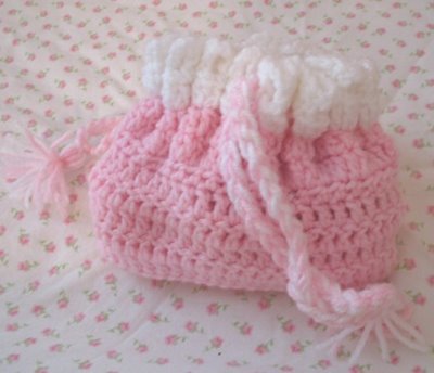 SewChic: Crocheted Cradle Purse