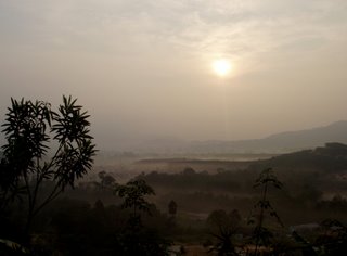 Hazy sunrise over Kathu, 6th November 2006