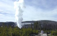 Photograph of Steamboat Geyser, Norris Geyser Basin, Yellowstone National Park, courtesy of Tom Cawley, NPS