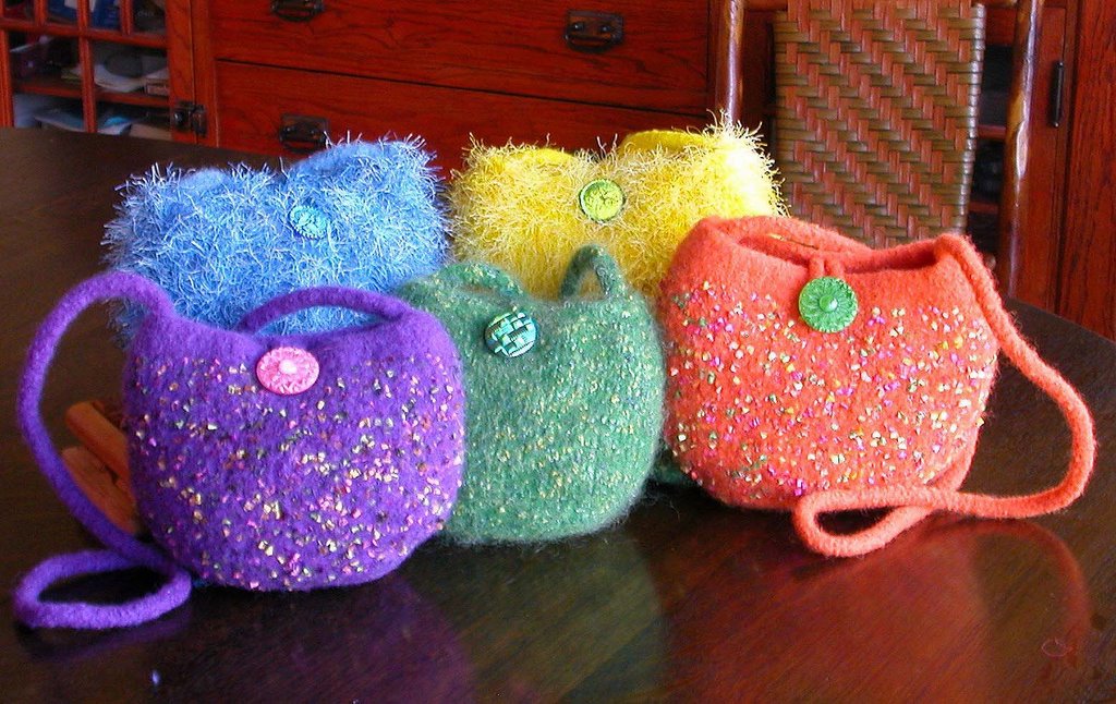 Felted Handbag Workshop: Free Pattern -- The Balloon Bag
