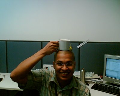 Warming the scalp with my tea cup