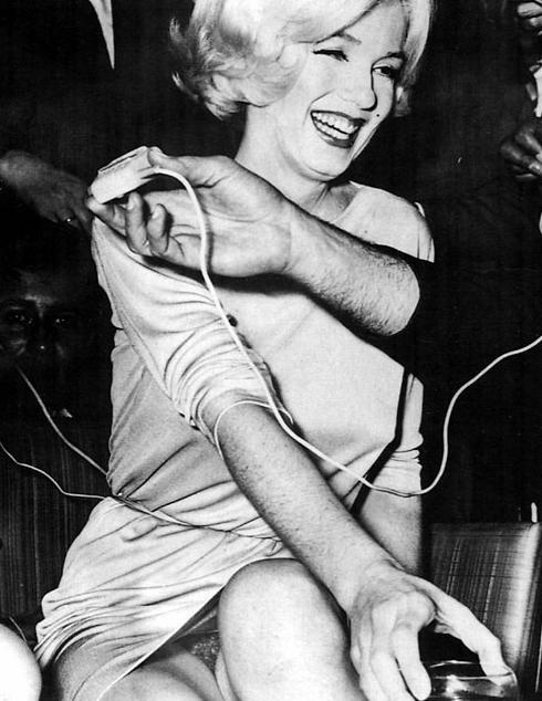Marilyn Monroe Pussy Pics 93