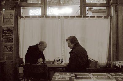 chess players, joueurs d'échecs, casa ponton, liège, photo dominique houcmant, goldo graphisme