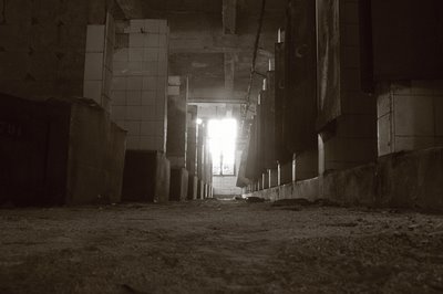 photo charbonnage du Hasard à Cheratte, salle des douches, copyright dominique houcmant, goldo graphisme